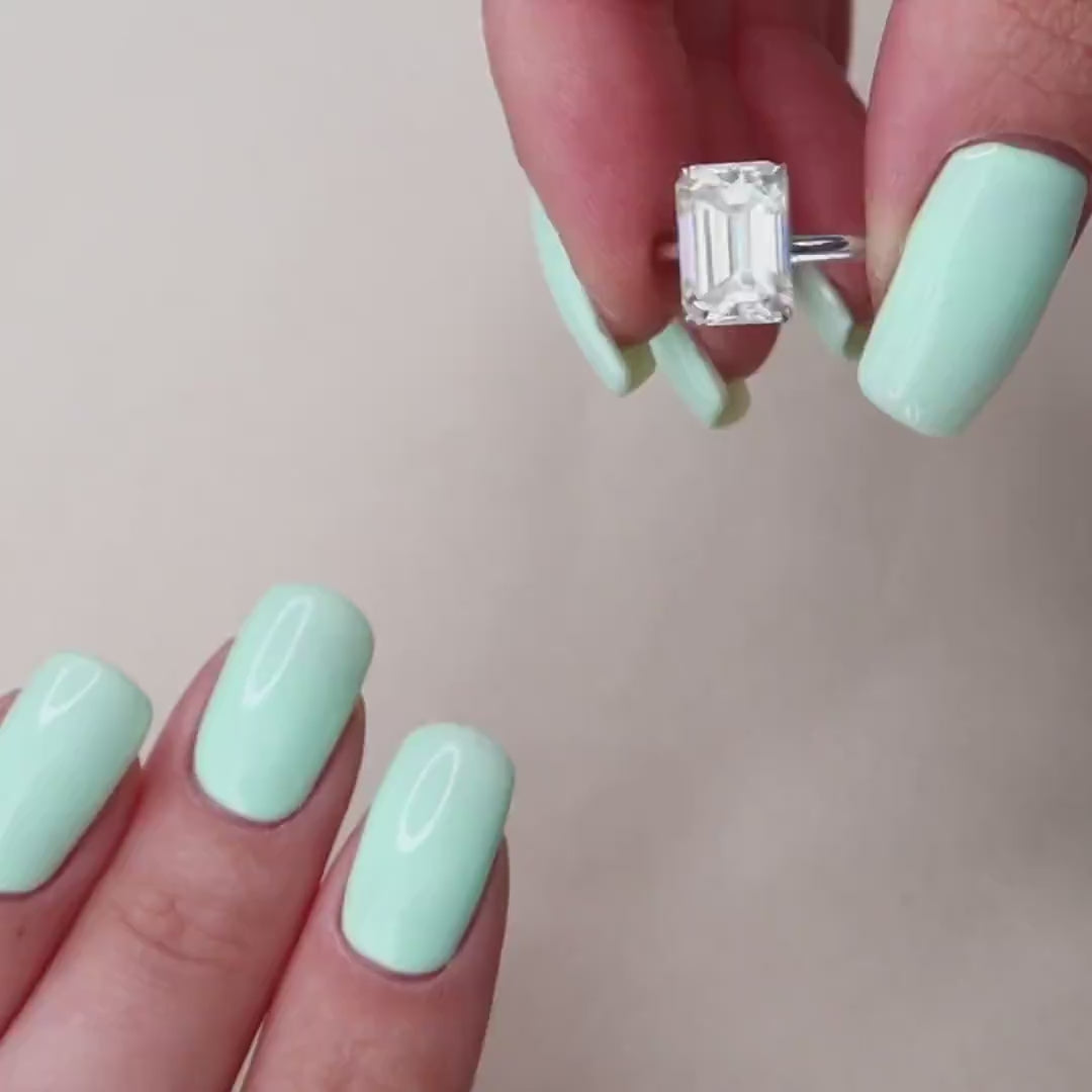 4.5 CT Emerald Solitaire Style Moissanite Engagement Ring